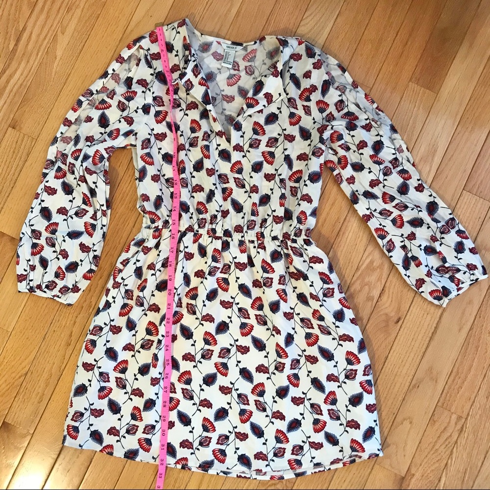 Forever 21 Floral 3/4 Sleeve Cold-Shoulder Dress - Picture 4 of 6